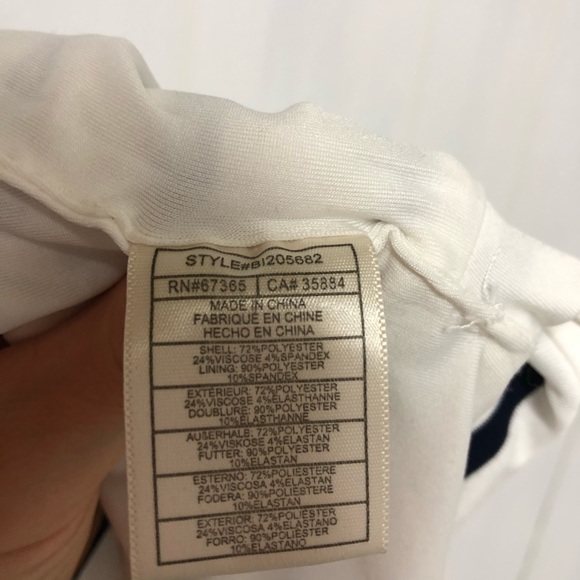 BB Dakota Optik White Knot Front Stripe Crop Top - Picture 7 of 8